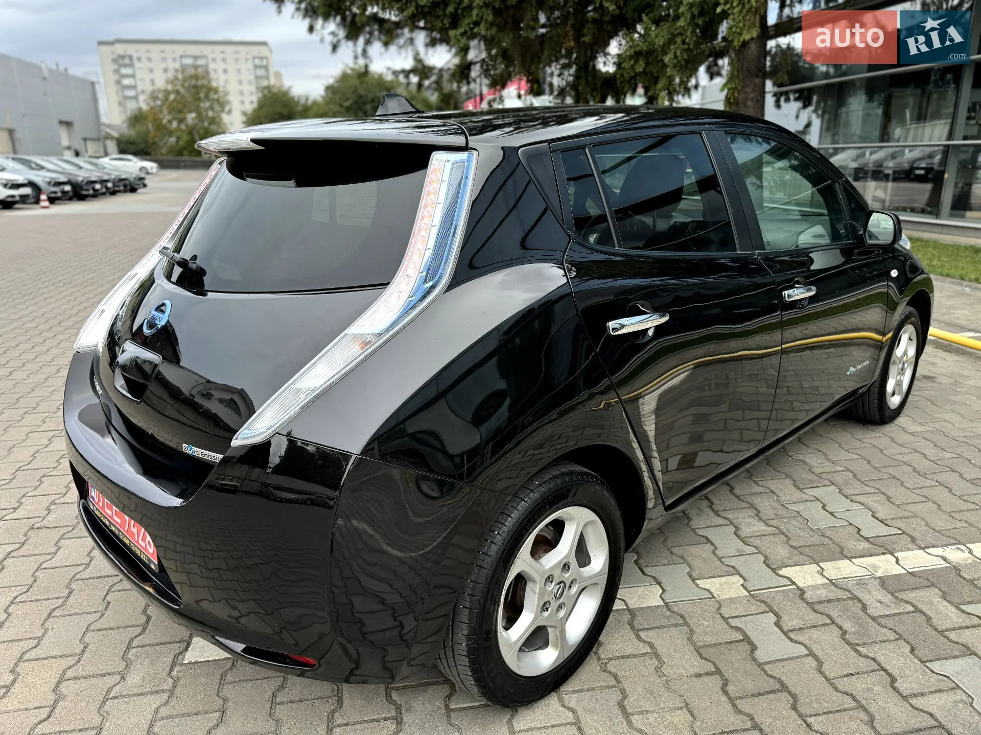 2017 Nissan Leaf - мініатюра 38