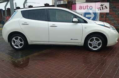 Хетчбек Nissan Leaf 2014 в Рівному