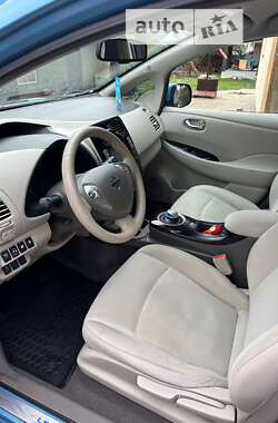 Хэтчбек Nissan Leaf 2013 в Луцке