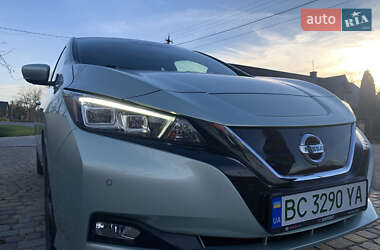 Хэтчбек Nissan Leaf 2018 в 