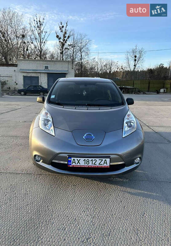 Хетчбек Nissan Leaf 2016 в Харкові