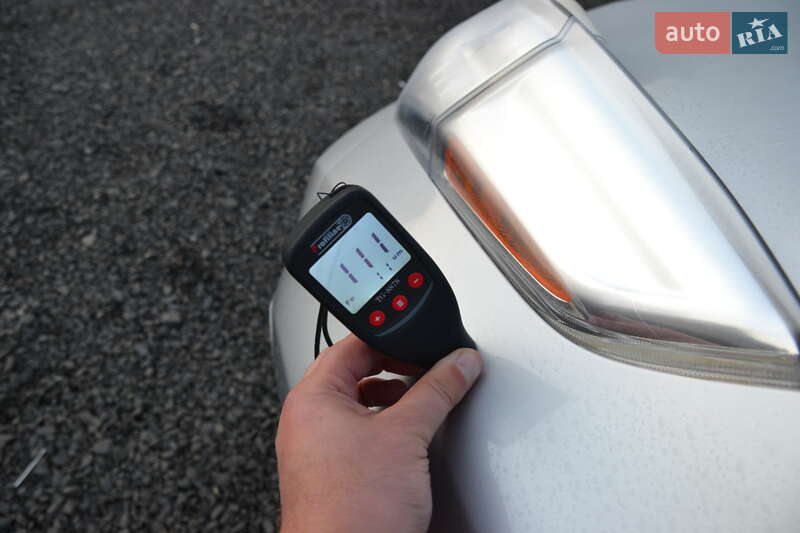 Хэтчбек Nissan Leaf 2015 в Луцке