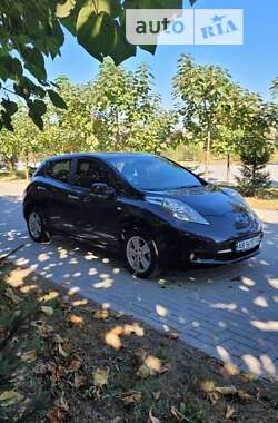 Хетчбек Nissan Leaf 2013 в Вінниці