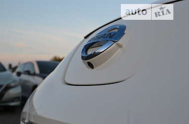 Хетчбек Nissan Leaf 2014 в Луцьку