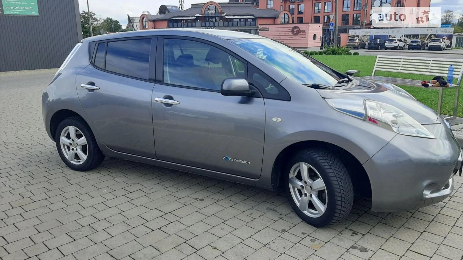 2016 Nissan Leaf - мініатюра 11
