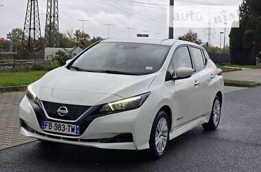 Хэтчбек Nissan Leaf 2018 в Ужгороде