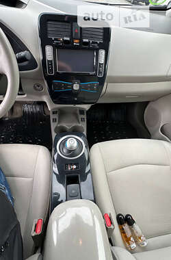 Хетчбек Nissan Leaf 2012 в Вінниці