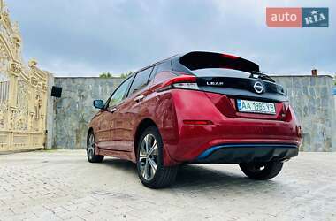 Хэтчбек Nissan Leaf 2018 в Киеве