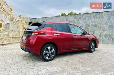 Хэтчбек Nissan Leaf 2018 в Киеве