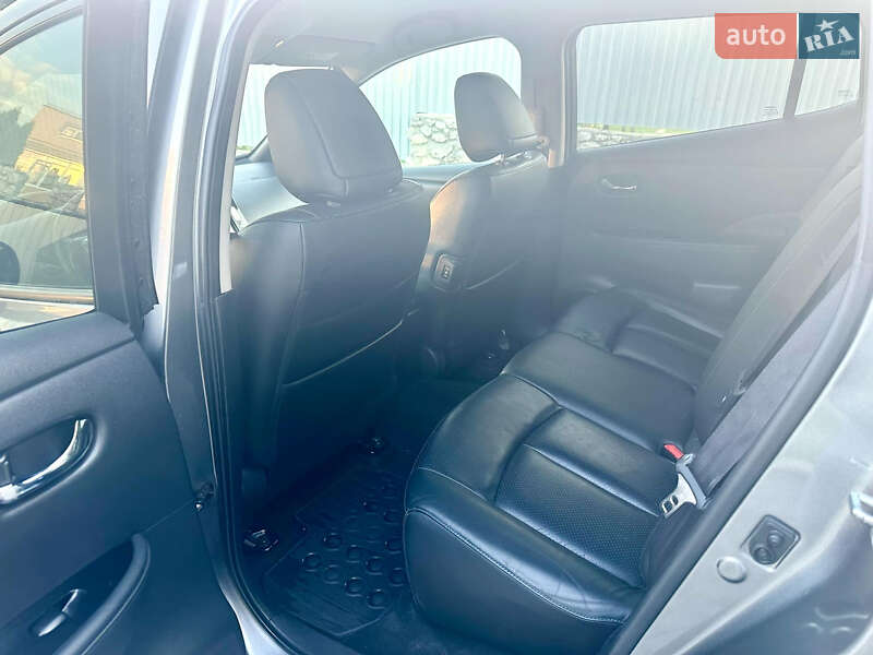 Хетчбек Nissan Leaf 2013 в Тернополі фото 8 Хетчбек Nissan Leaf 2013 в Тернополі