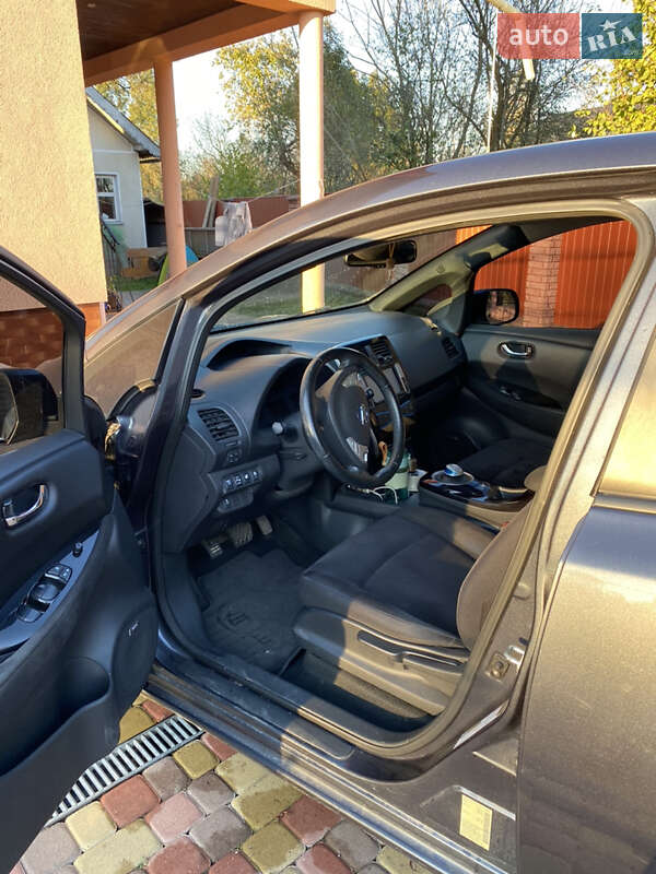 Хетчбек Nissan Leaf 2013 в Богородчанах