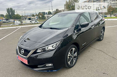 Хэтчбек Nissan Leaf 2019 в Киеве