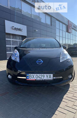 Хэтчбек Nissan Leaf 2012 в Хмельницком