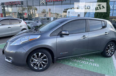 Хэтчбек Nissan Leaf 2014 в Виннице