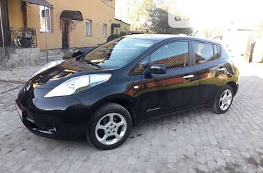 Хетчбек Nissan Leaf 2013 в Монастириській