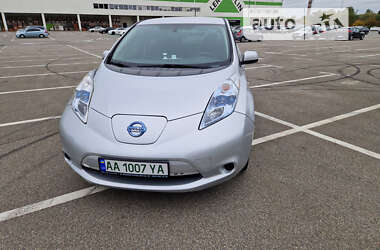 Хетчбек Nissan Leaf 2014 в Києві