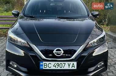 Хетчбек Nissan Leaf 2018 в 
