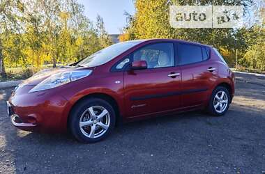 Хэтчбек Nissan Leaf 2012 в Ивановке