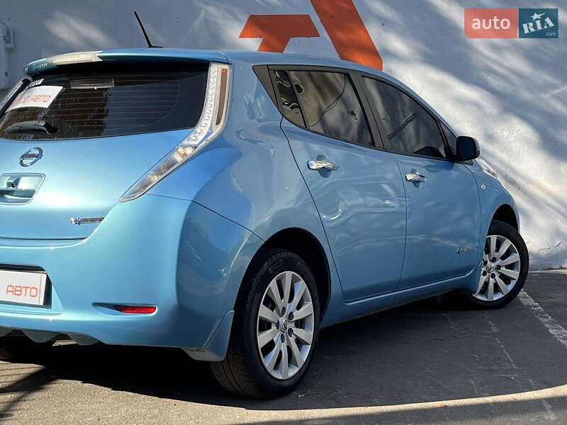 Хэтчбек Nissan Leaf 2014 в Одессе