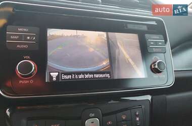 Хэтчбек Nissan Leaf 2019 в 
