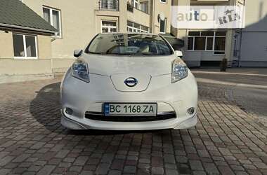 Хэтчбек Nissan Leaf 2014 в Львове