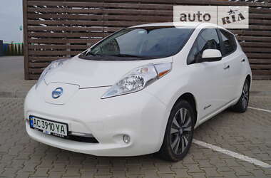 Хэтчбек Nissan Leaf 2014 в Луцке