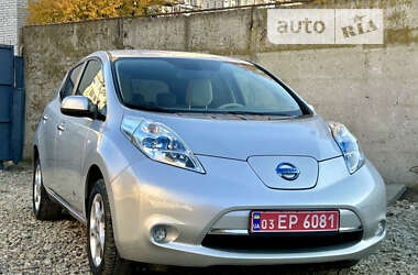 Хэтчбек Nissan Leaf 2012 в Стрые