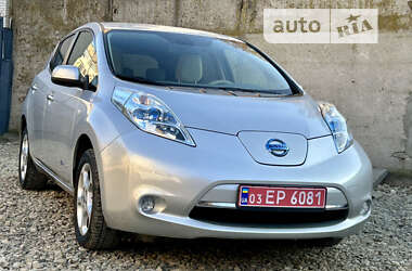 Хэтчбек Nissan Leaf 2012 в Стрые