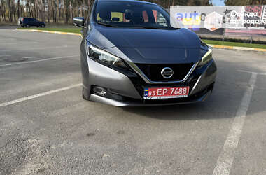 Хэтчбек Nissan Leaf 2019 в Ирпене