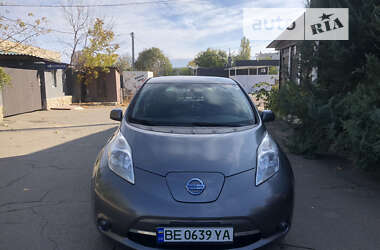 Хетчбек Nissan Leaf 2014 в Первомайську