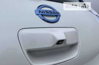 Хетчбек Nissan Leaf 2011 в Володимир-Волинському