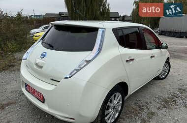 Хэтчбек Nissan Leaf 2011 в Львове