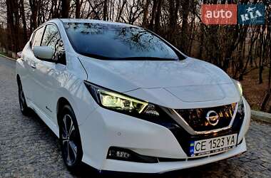 Хэтчбек Nissan Leaf 2019 в 