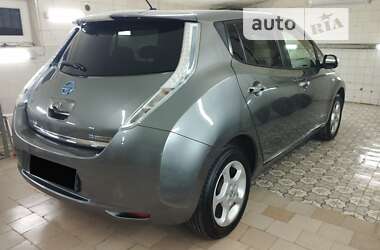 Хетчбек Nissan Leaf 2014 в Луцьку