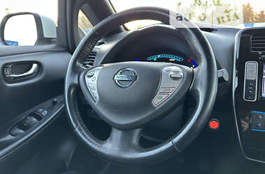 Хэтчбек Nissan Leaf 2013 в Киеве