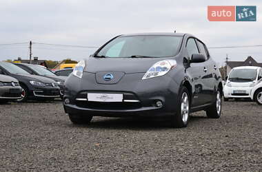 Хетчбек Nissan Leaf 2014 в 