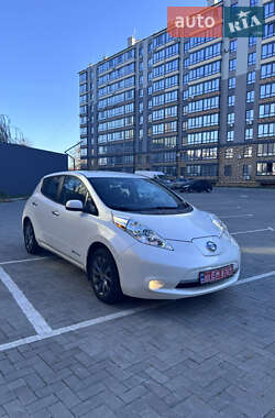 Хэтчбек Nissan Leaf 2014 в Житомире