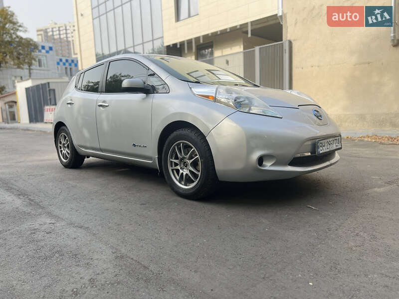 Nissan Leaf 2015
