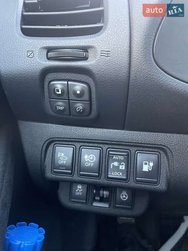 Хэтчбек Nissan Leaf 2014 в Виннице фото 7 Хэтчбек Nissan Leaf 2014 в Виннице