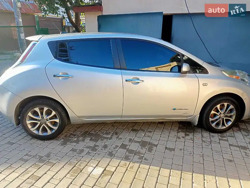 Nissan Leaf 2015
