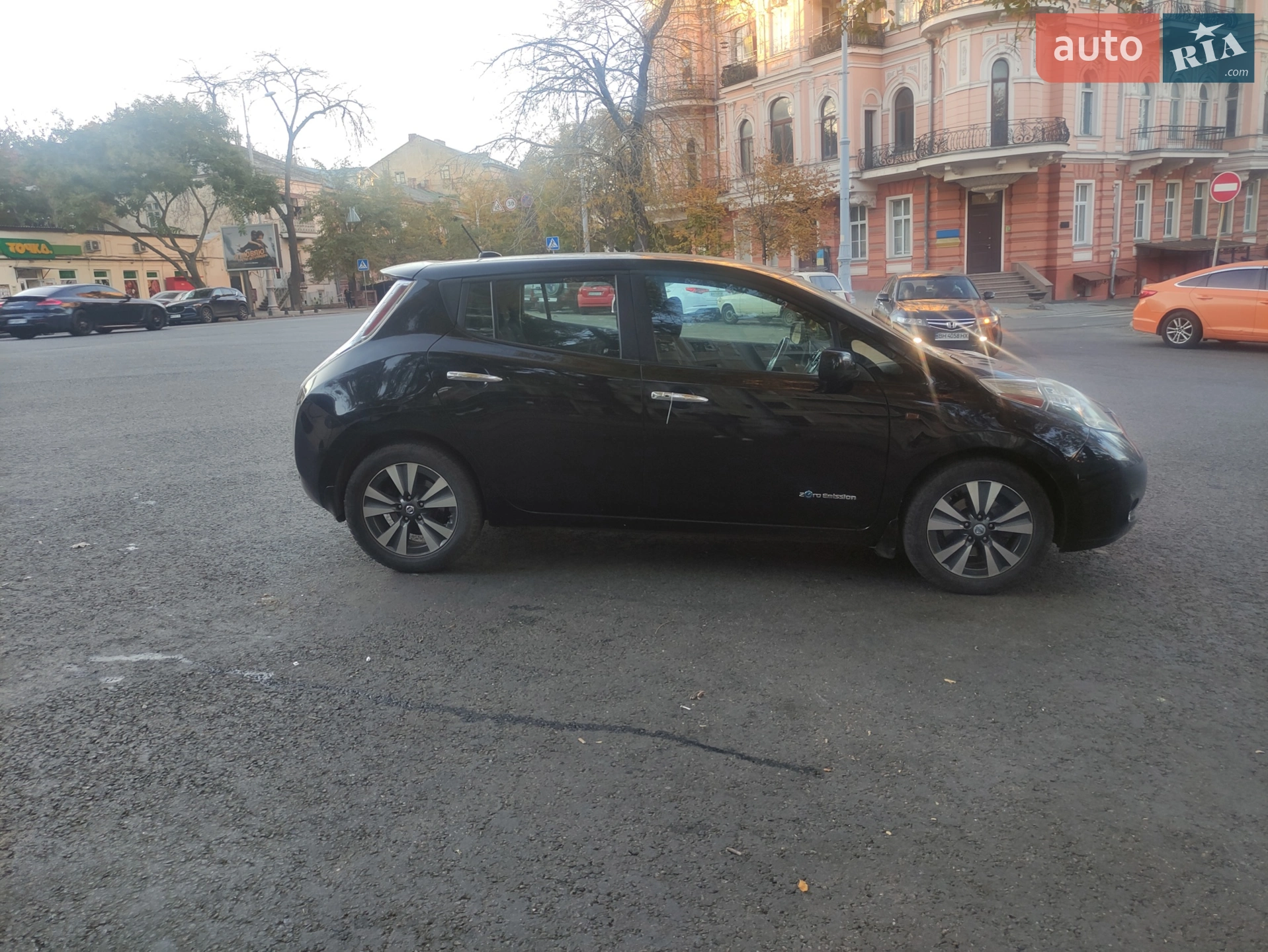 2015 Nissan Leaf - мініатюра 7