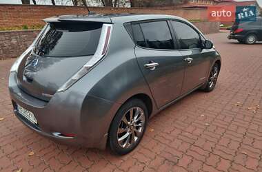 Хетчбек Nissan Leaf 2014 в Вінниці