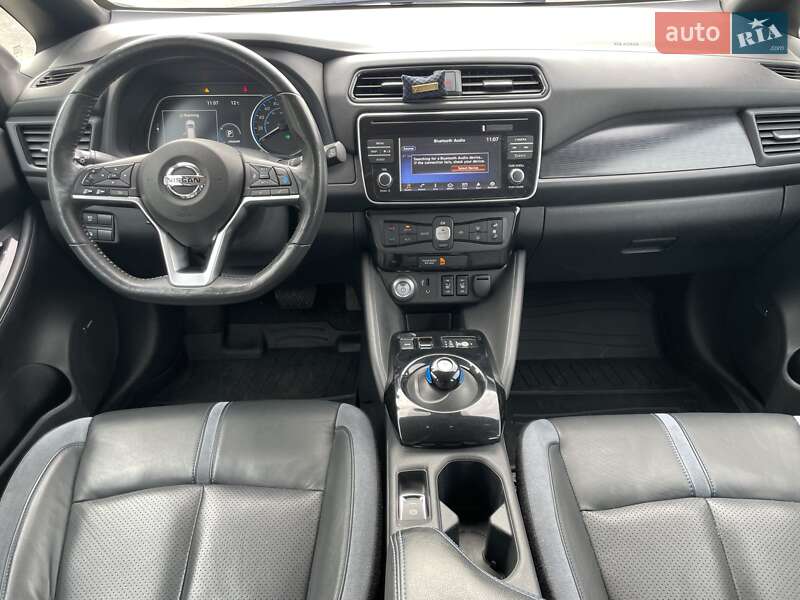 Хэтчбек Nissan Leaf 2018 в Одессе