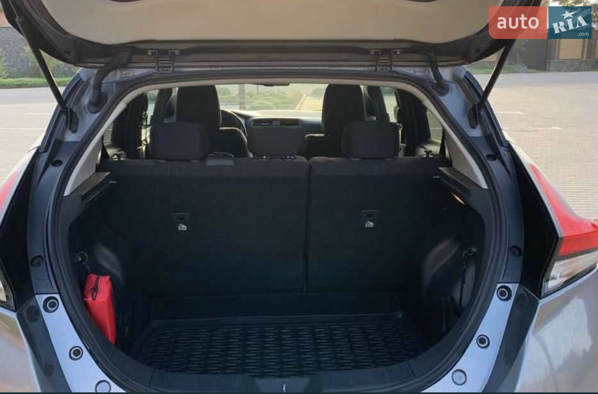 2019 Nissan Leaf - мініатюра 4