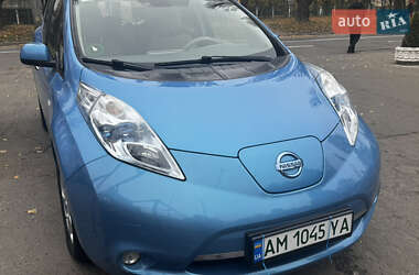 Хетчбек Nissan Leaf 2011 в Києві