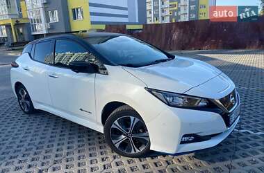 Хэтчбек Nissan Leaf 2019 в Каменском