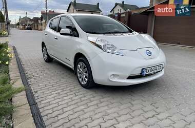 Хетчбек Nissan Leaf 2015 в Хмельницькому