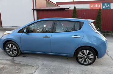 Хэтчбек Nissan Leaf 2014 в Каменец-Подольском