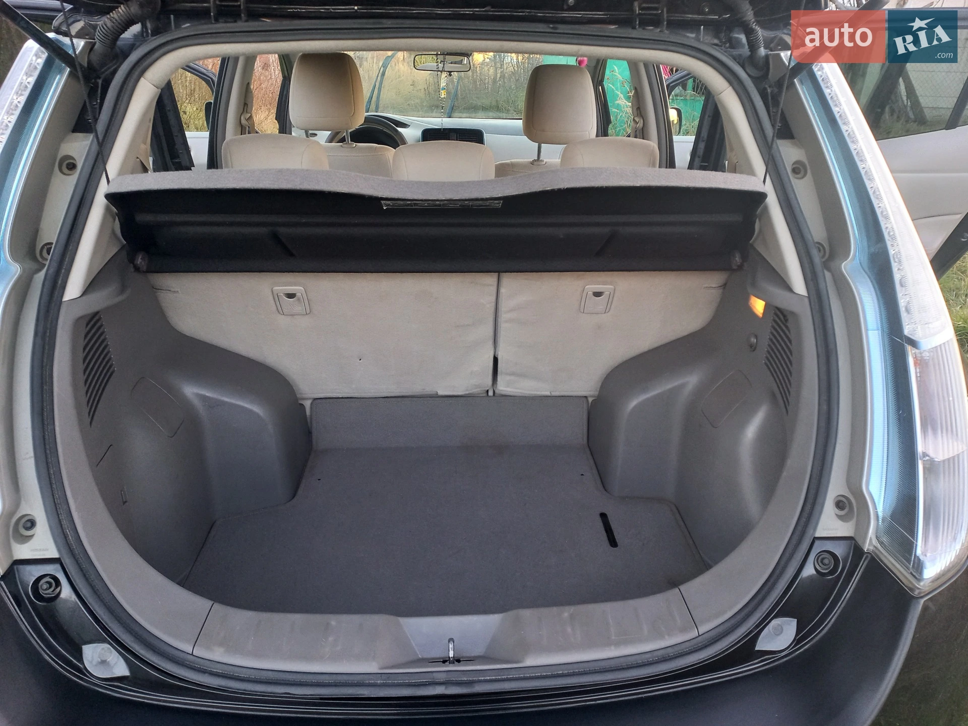 2013 Nissan Leaf - мініатюра 14