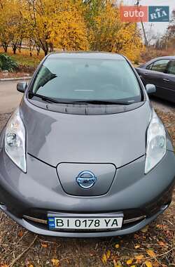 Хэтчбек Nissan Leaf 2017 в Миргороде